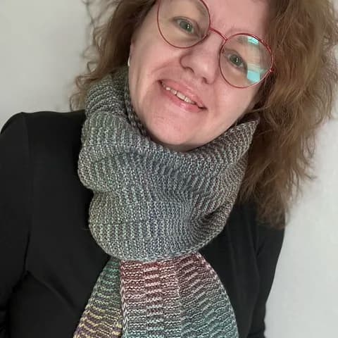 Sequence Scarf