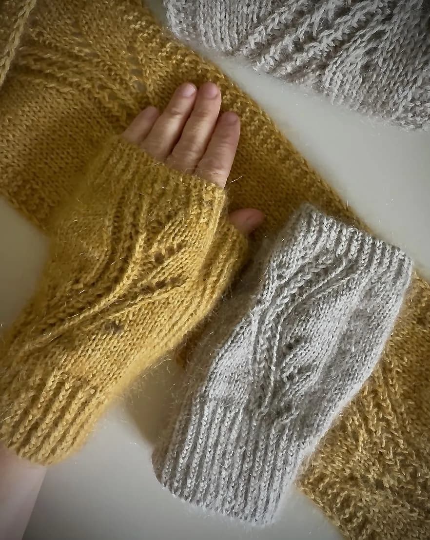 Lua Mittens - Iryna (loveknitnl)
