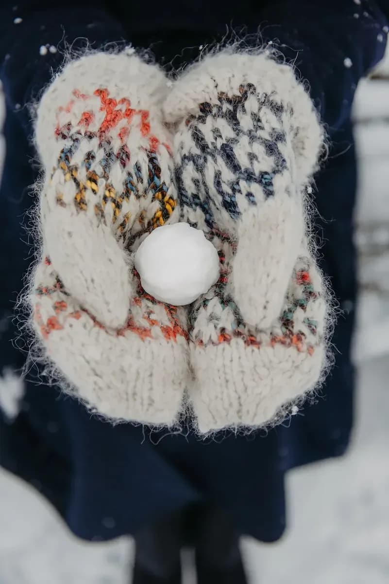 Fidda Mittens - Zanete Knits