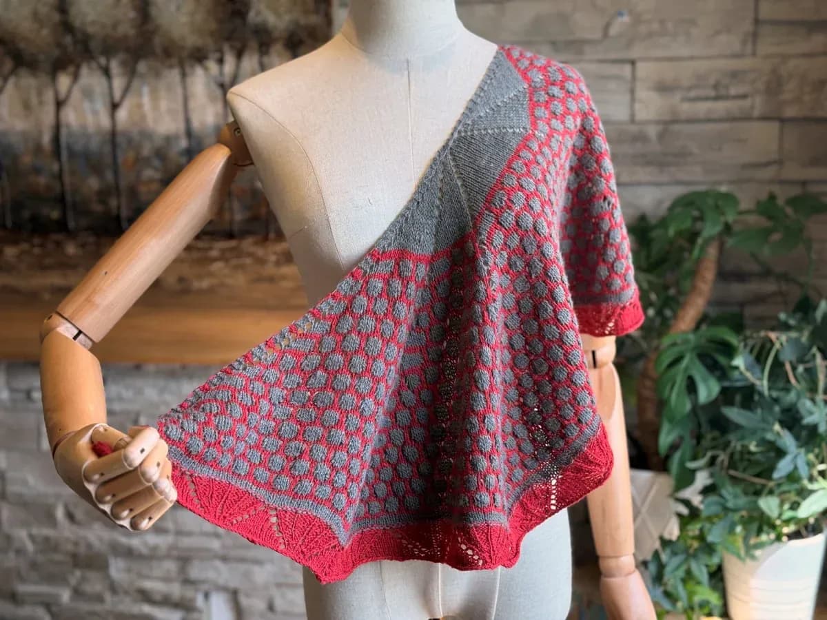Guanaco Argentino Shawl - Louise Robert Design